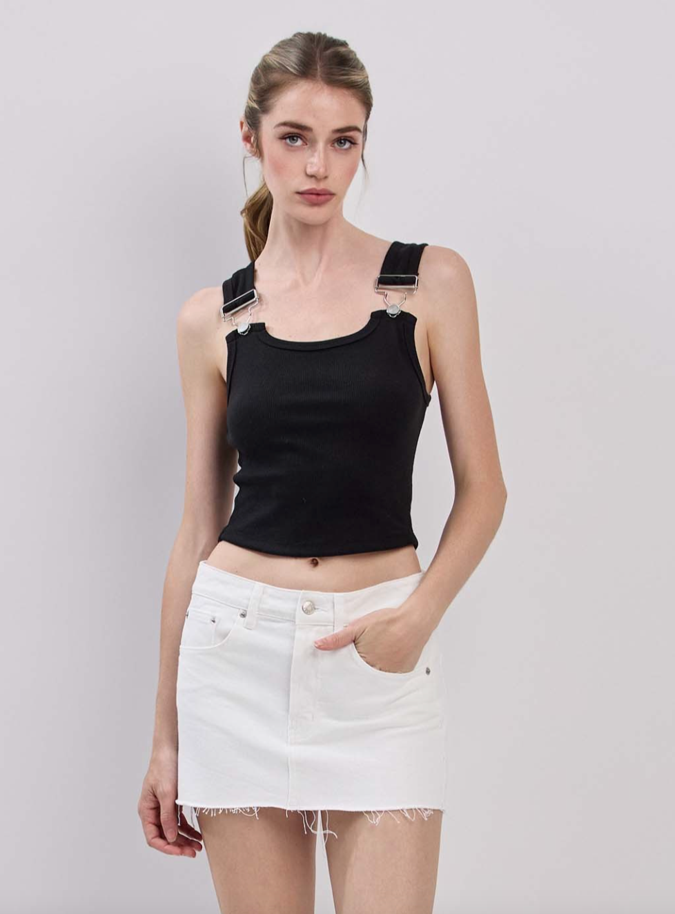 Buckle Top