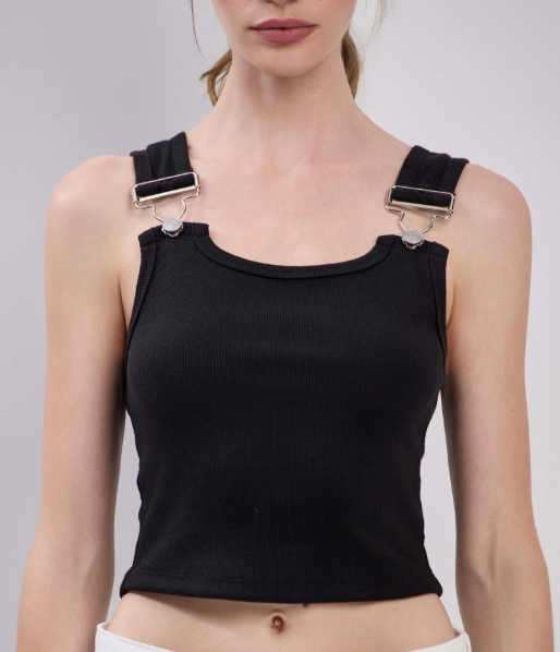 Buckle Top